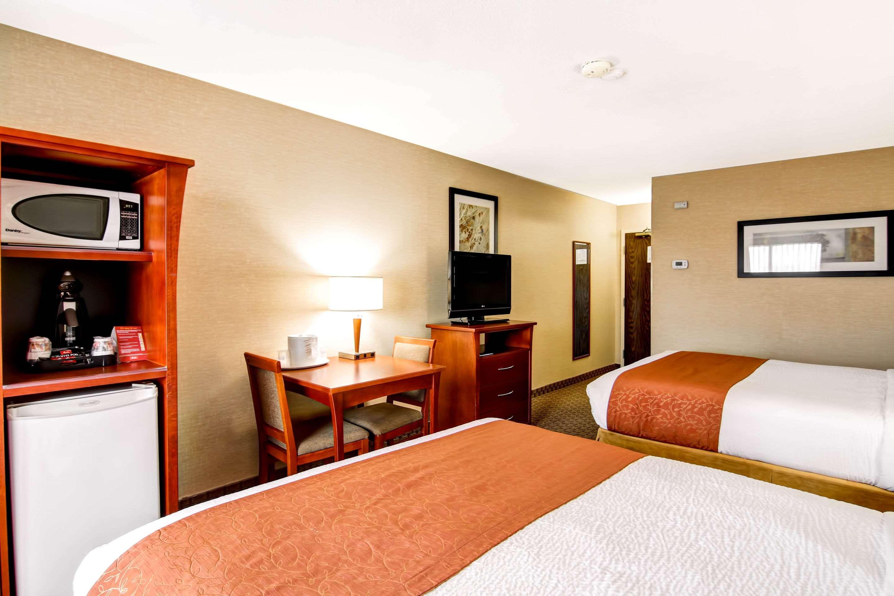 Quality Inn Kitchener Exteriör bild